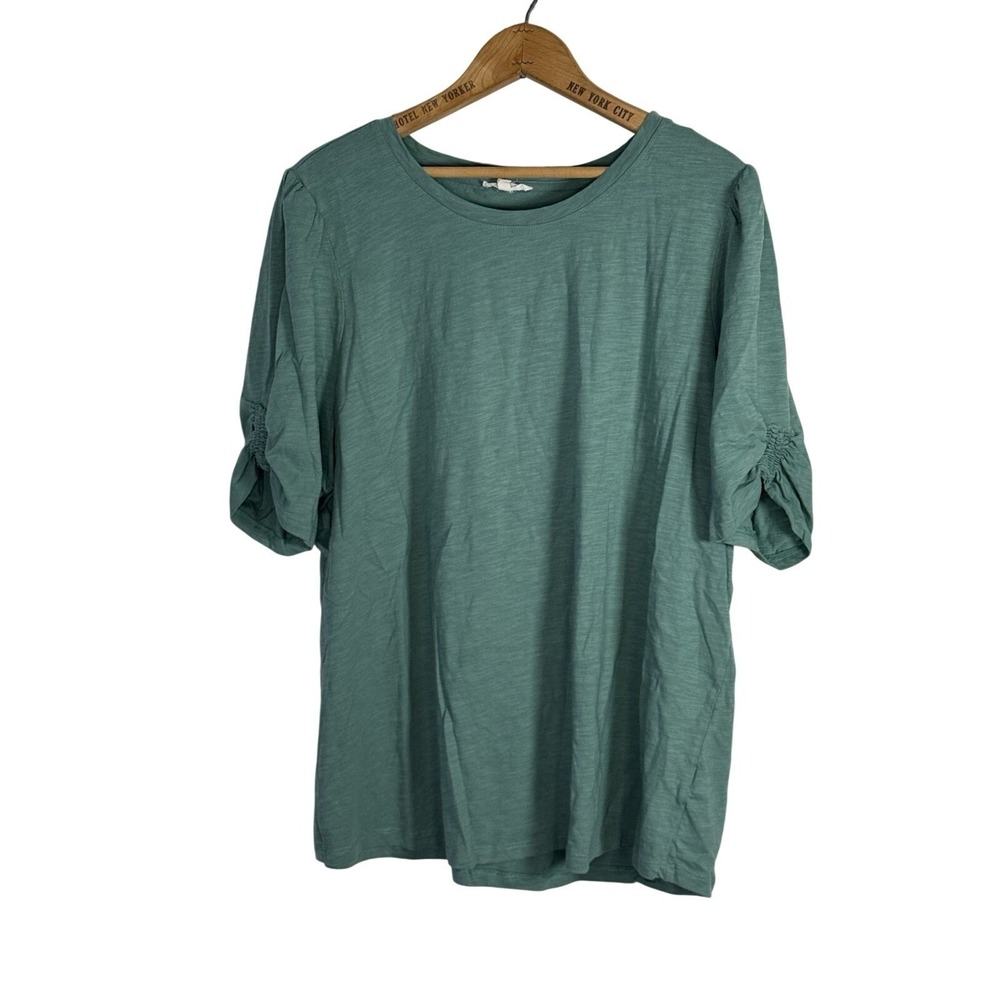 Maurices Women's  Scoop Neck Tee Shirt Size L green rousched sleeve 2X